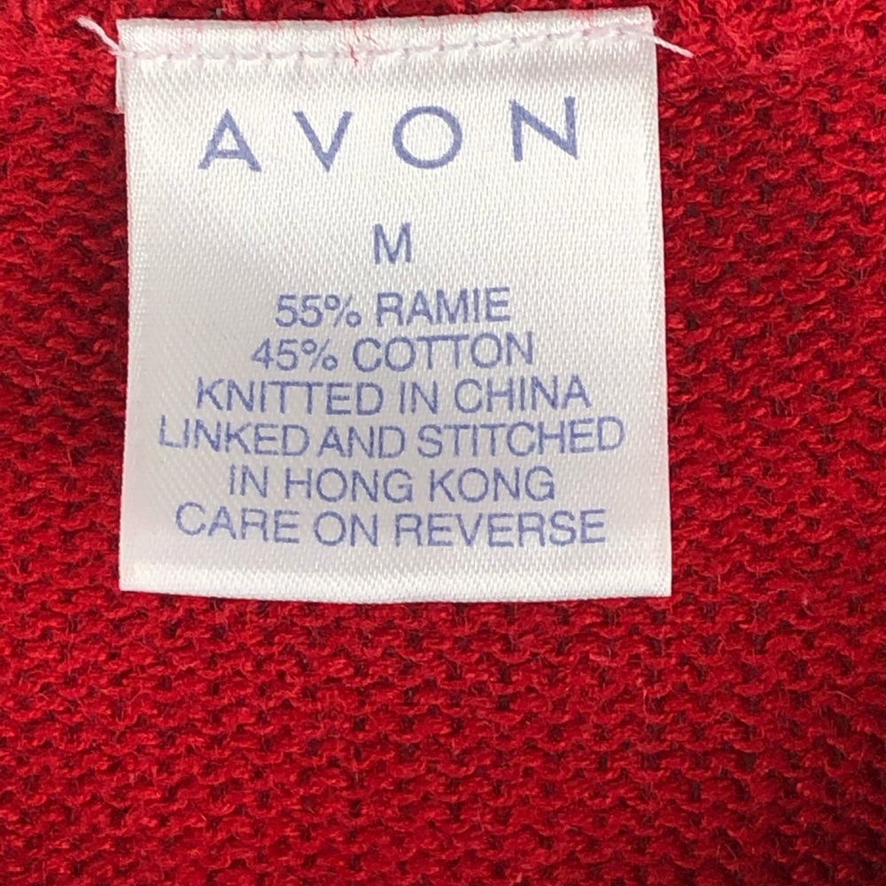 🎄Vibrant Christmas sweater by Avon beautiful - Picture 3 of 6